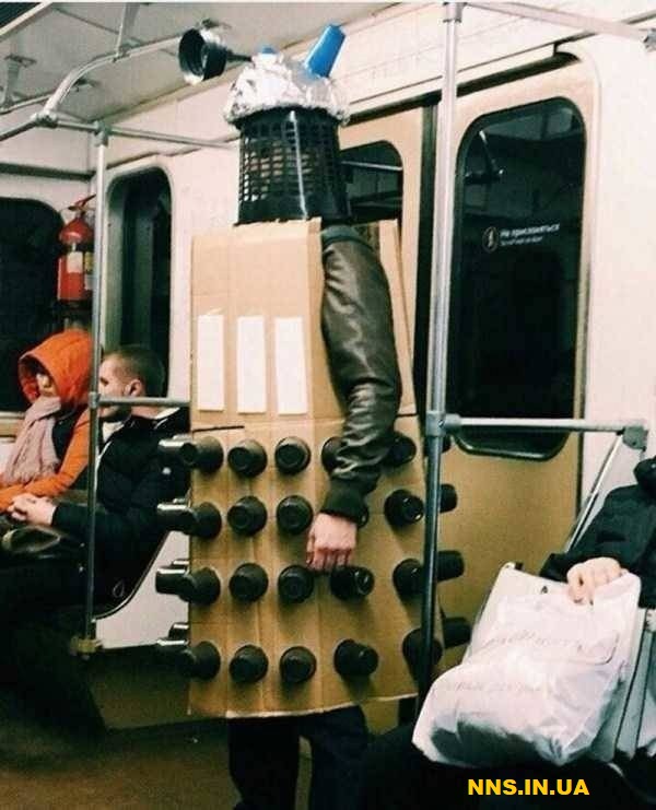 Зірки метрополітену з усього світу.