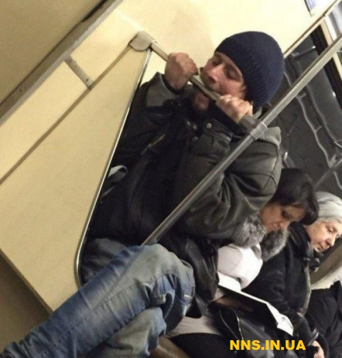 Зірки метрополітену з усього світу.