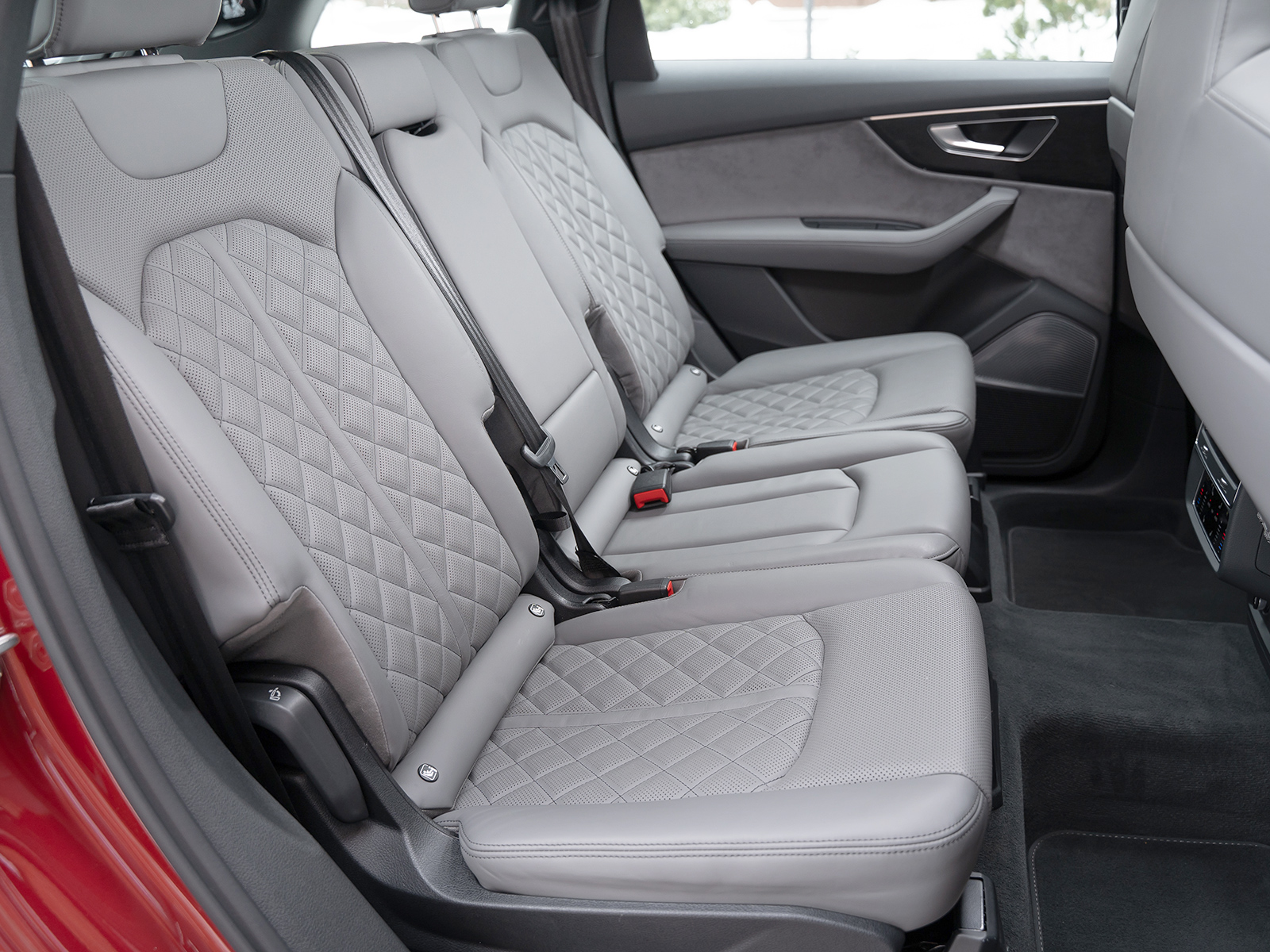 Audi Q7 2020 року